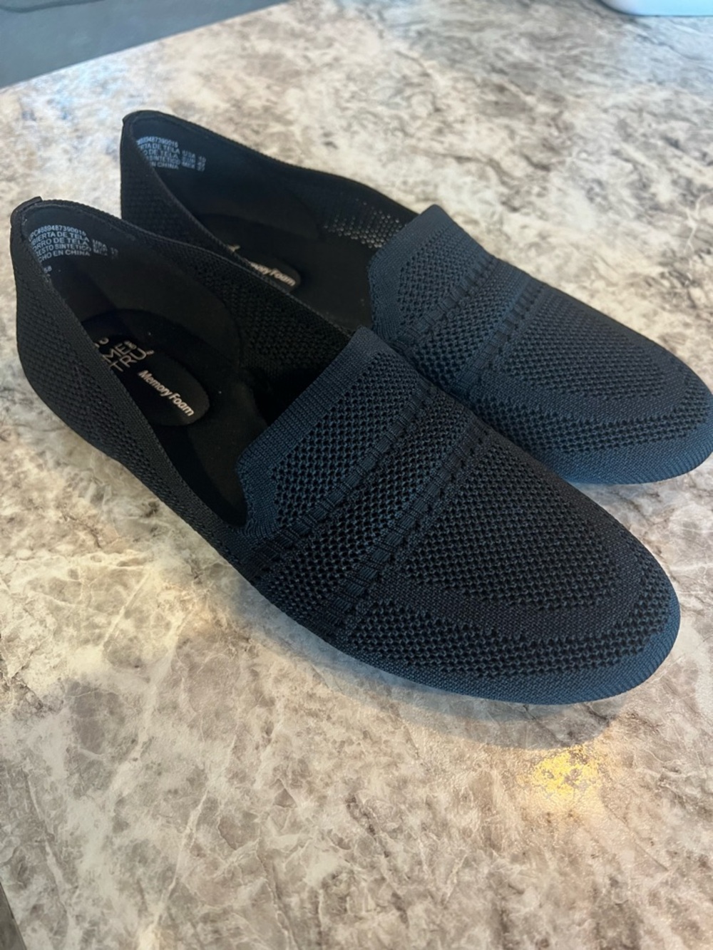 Time and Tru Women’s Black Flats